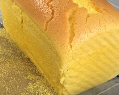 抖臀酸奶古早蛋糕