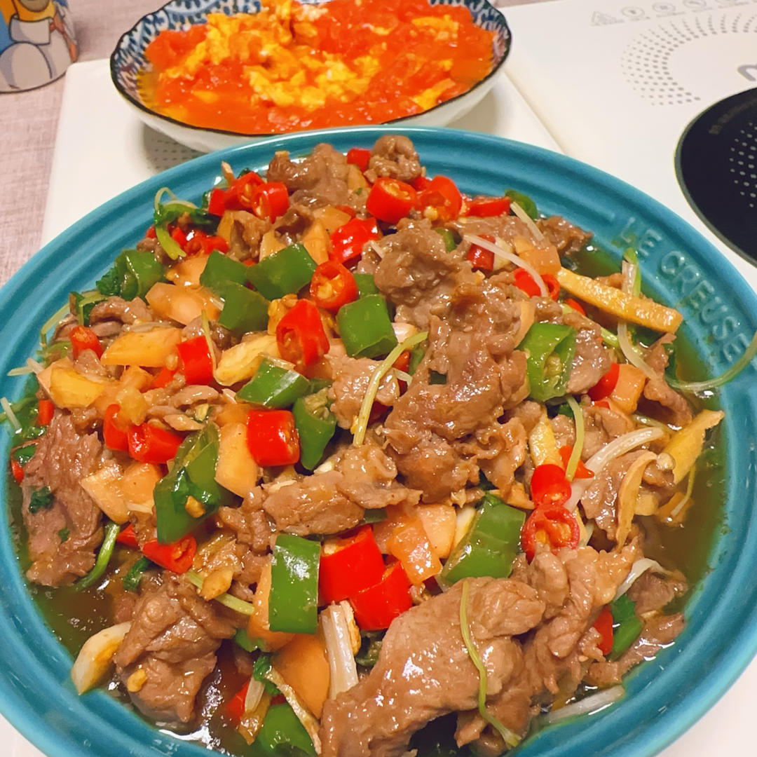 🥙香辣鲜嫩的泡椒牛肉，真的太好吃了，晚上多干了两碗饭🍚🍚，酸酸辣辣开胃的下饭菜