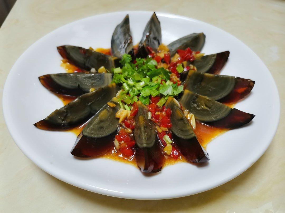 7715_hypd做的凉拌皮蛋