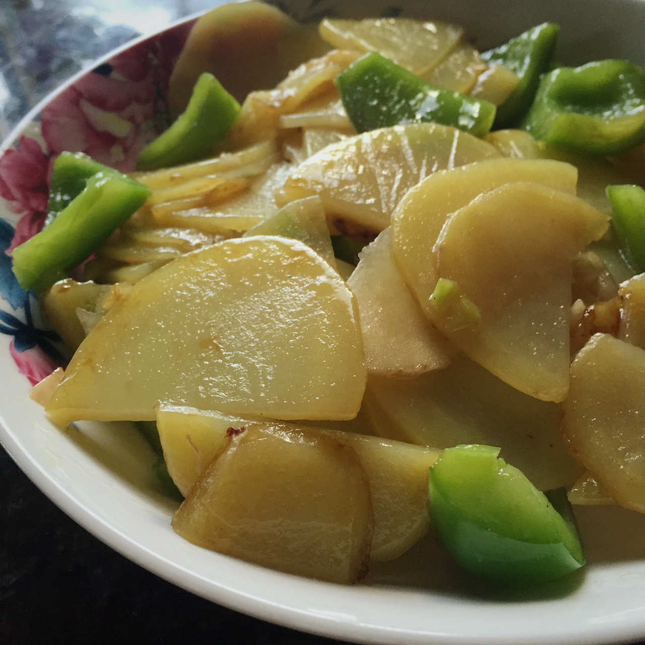 土豆青椒炒肉片