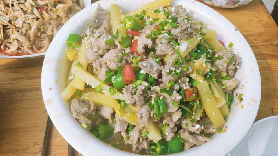 舌尖上的好吃兔（自贡子姜鲜椒兔）