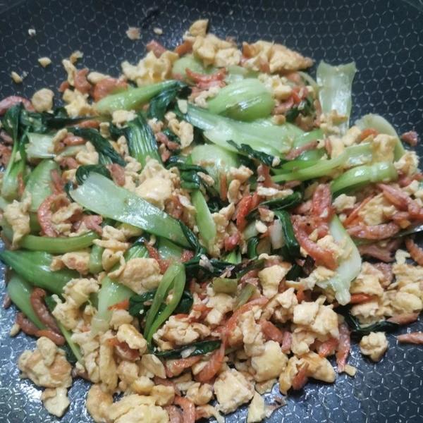 好吃的磷虾菠菜炒鸡蛋