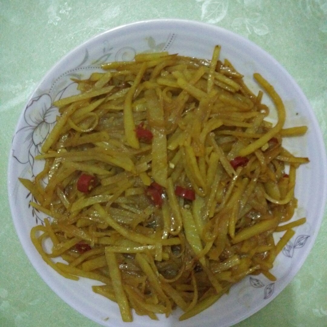 酸辣土豆丝-不用再愁不辣不酸了