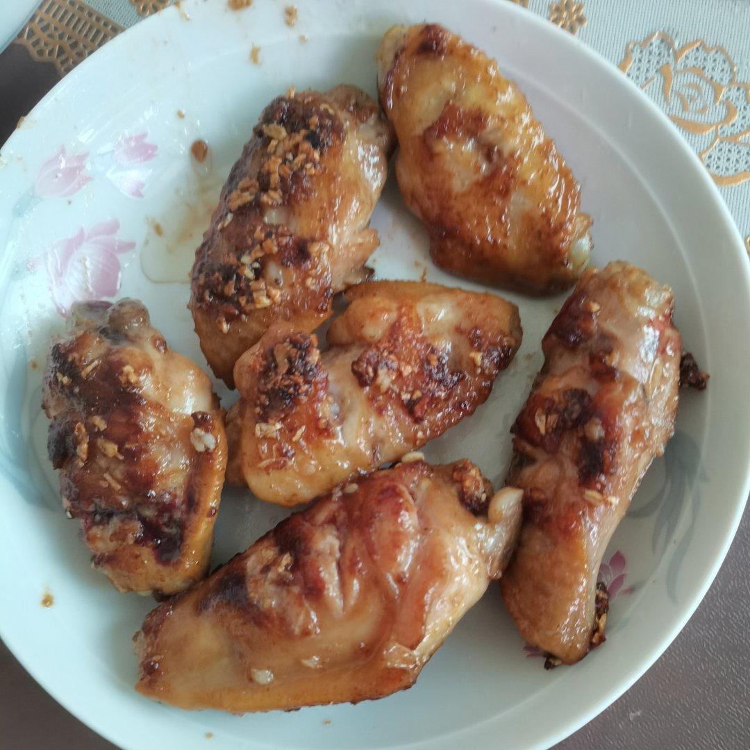 蒜香鸡翅，这才是鸡翅最好吃的做法