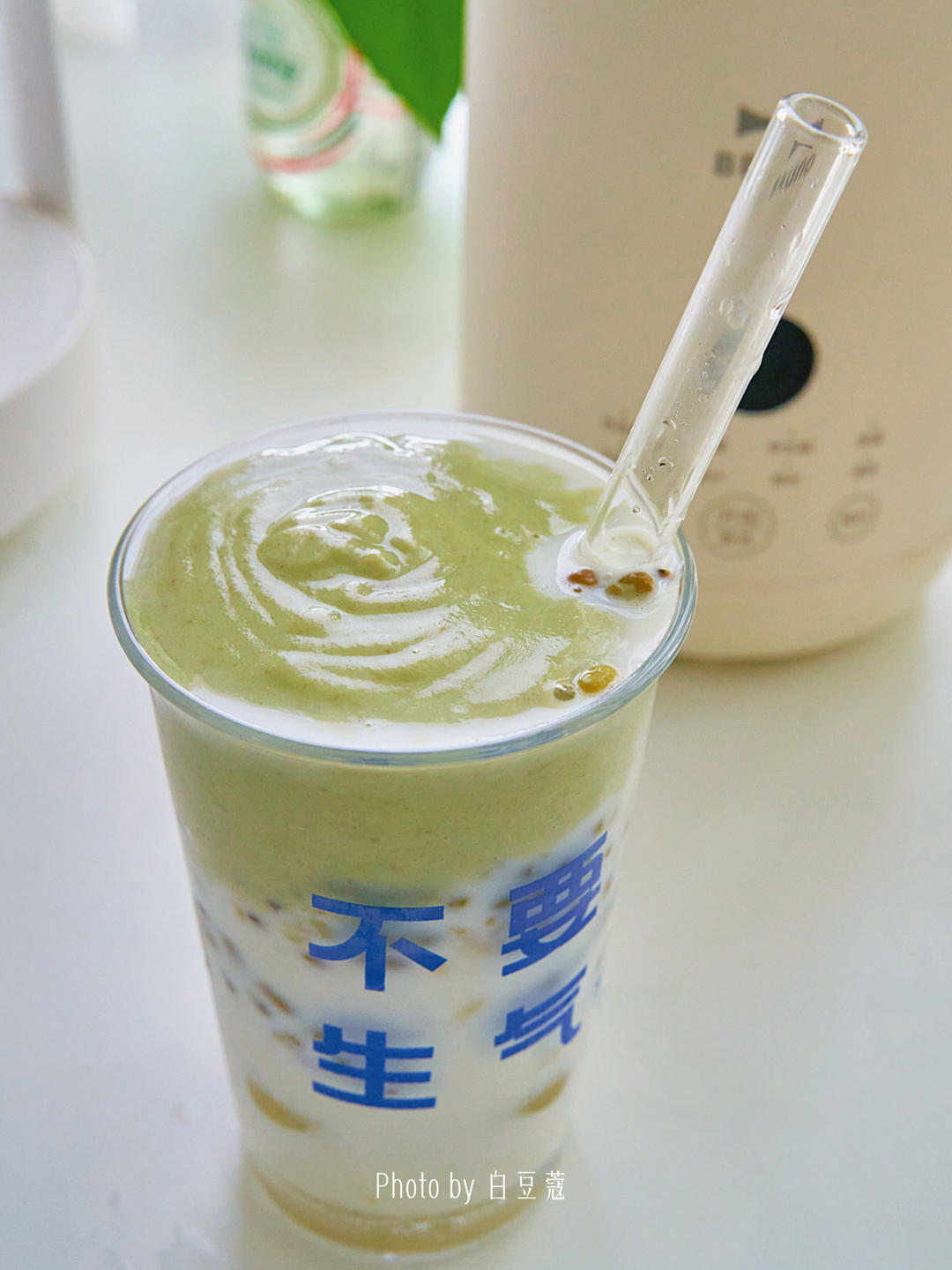 全家人都爱喝的绿豆牛乳冰