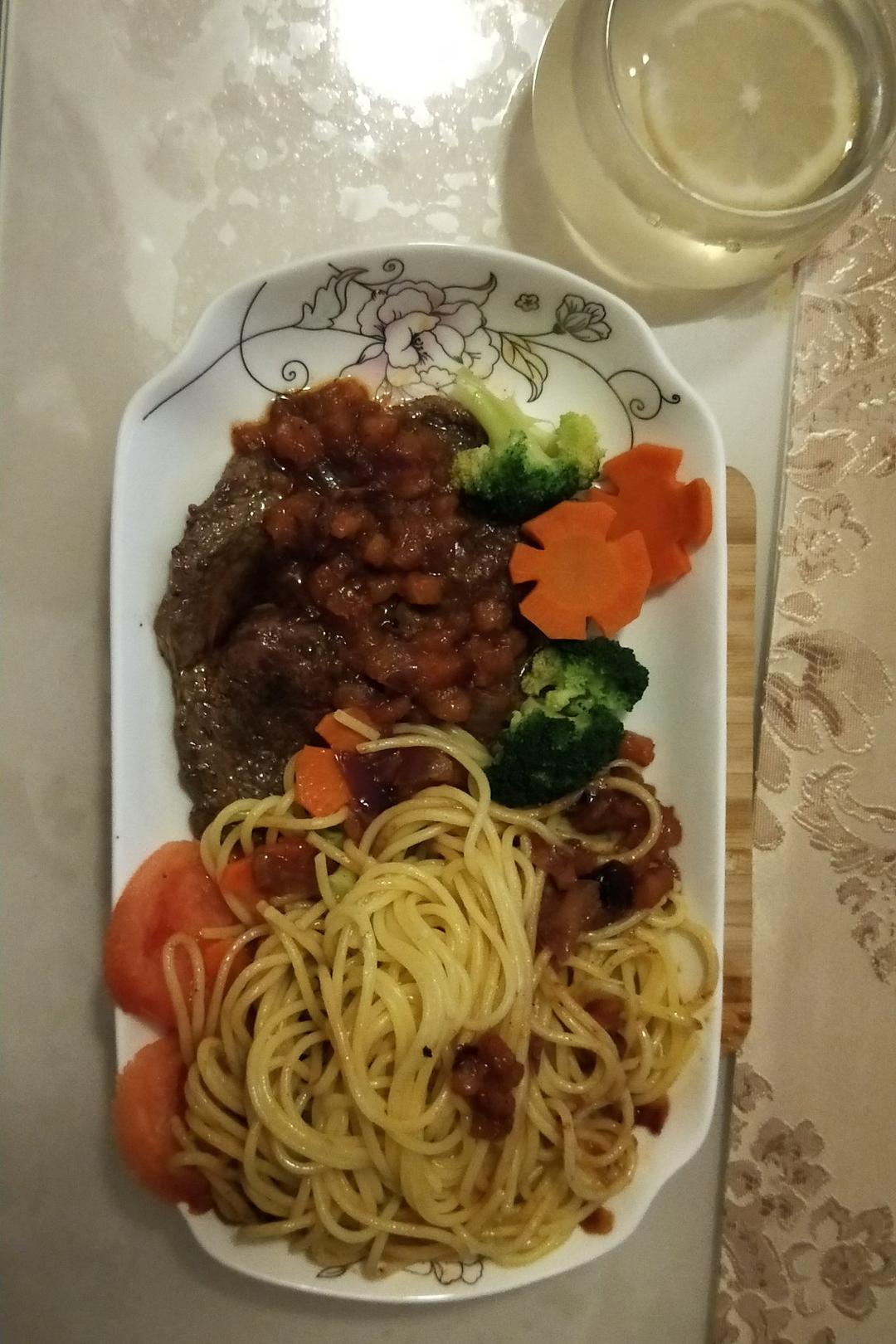 黑椒牛排
