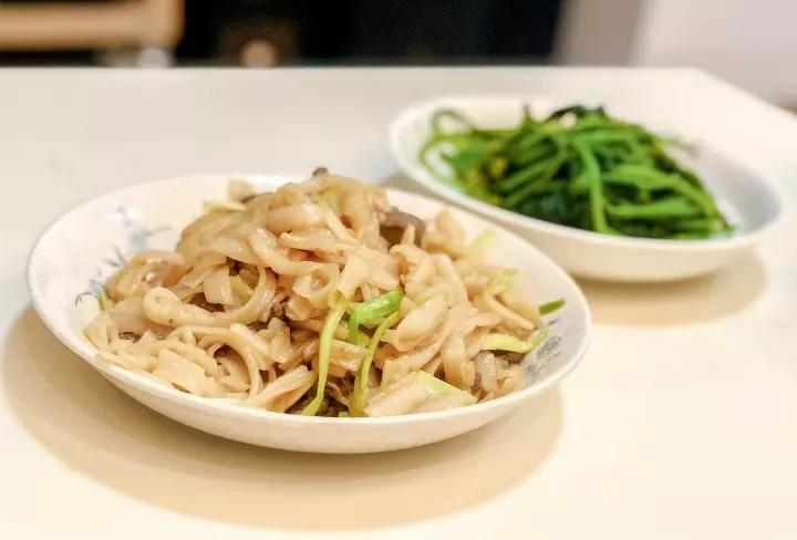 干炒牛河，不颠锅，不粘锅的小窍门