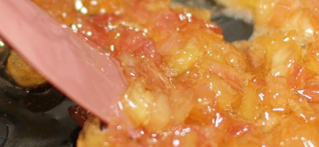 蜜桃果酱—如落日般绚烂的色彩的做法