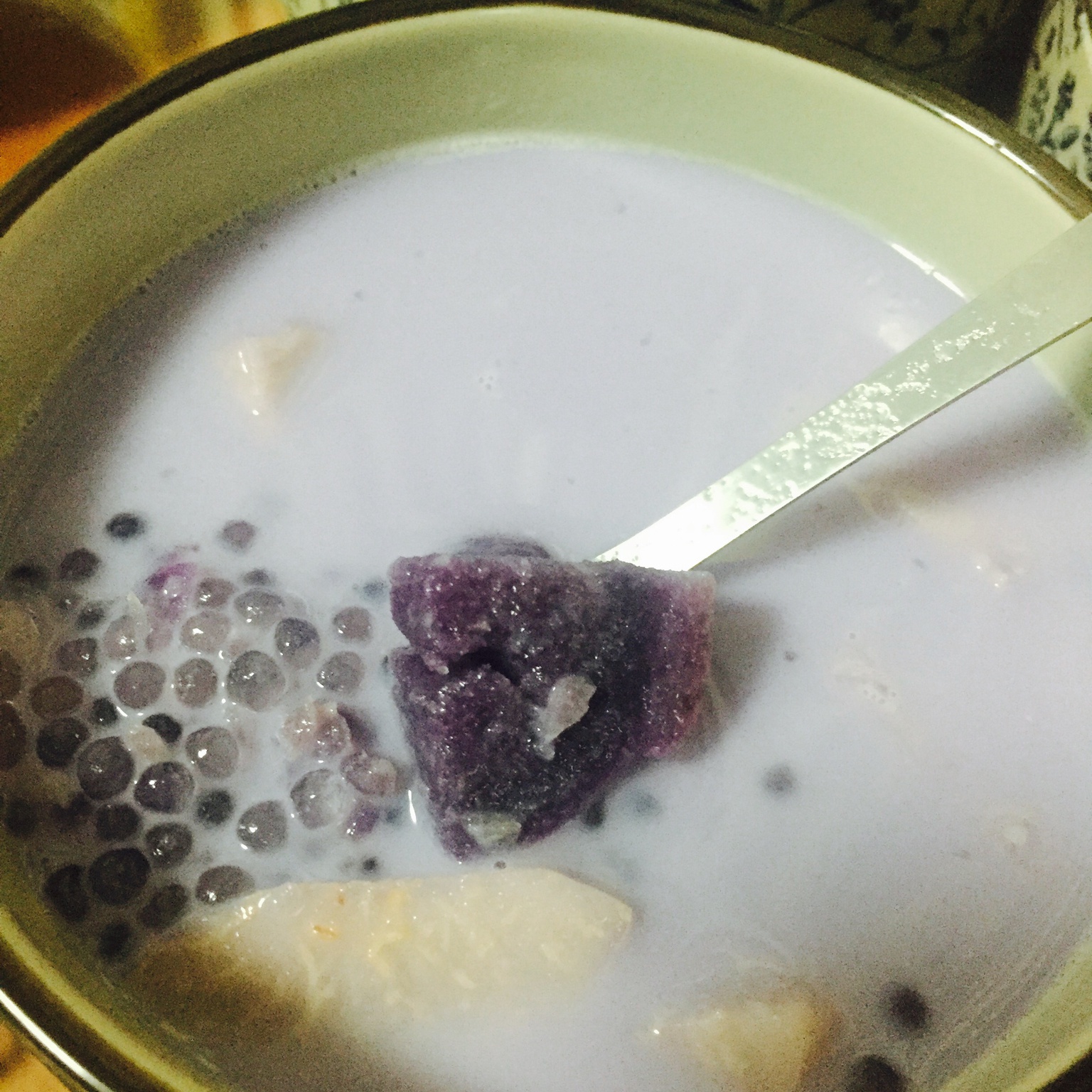 紫薯椰汁西米露