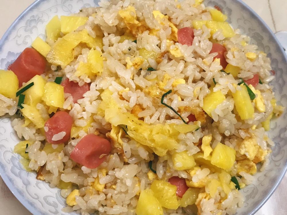 菠萝炒饭
