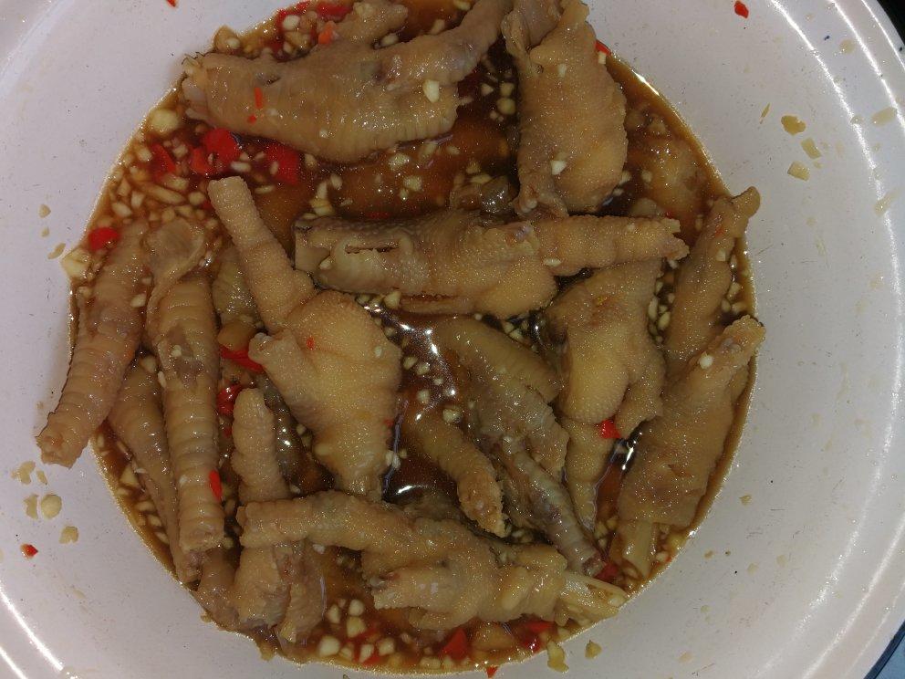 香辣蒜香凉拌爽脆鸡脚