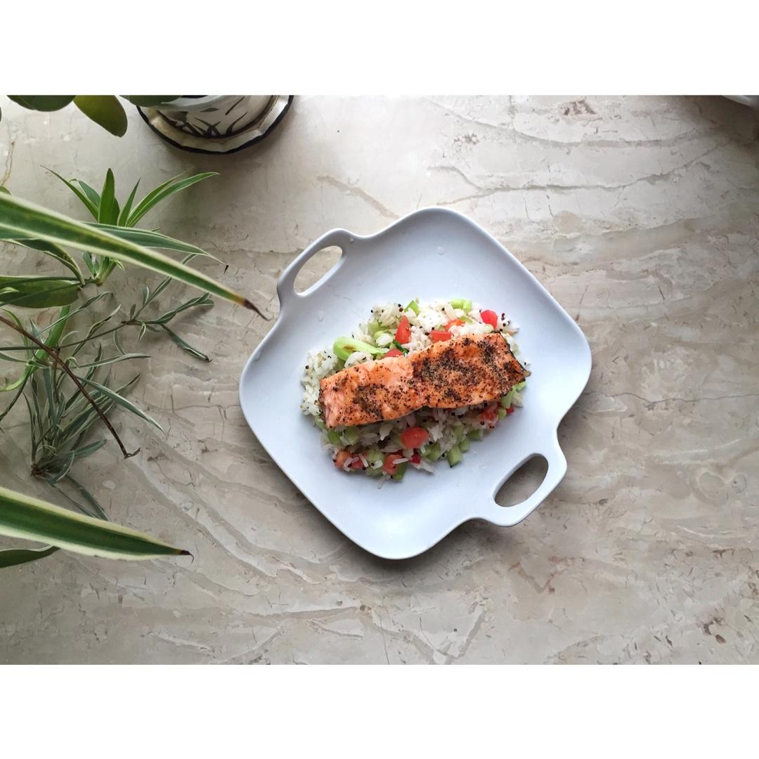 【健康三餐】藜麦Panzanella