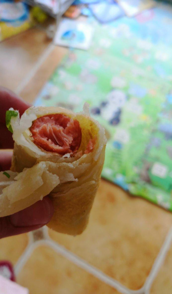 鸡蛋葱油饼                  （更新饼坯保存方法）