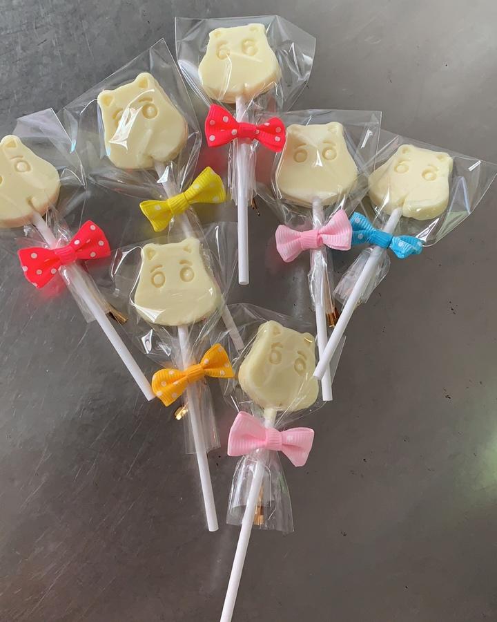 自制牛奶棒棒糖