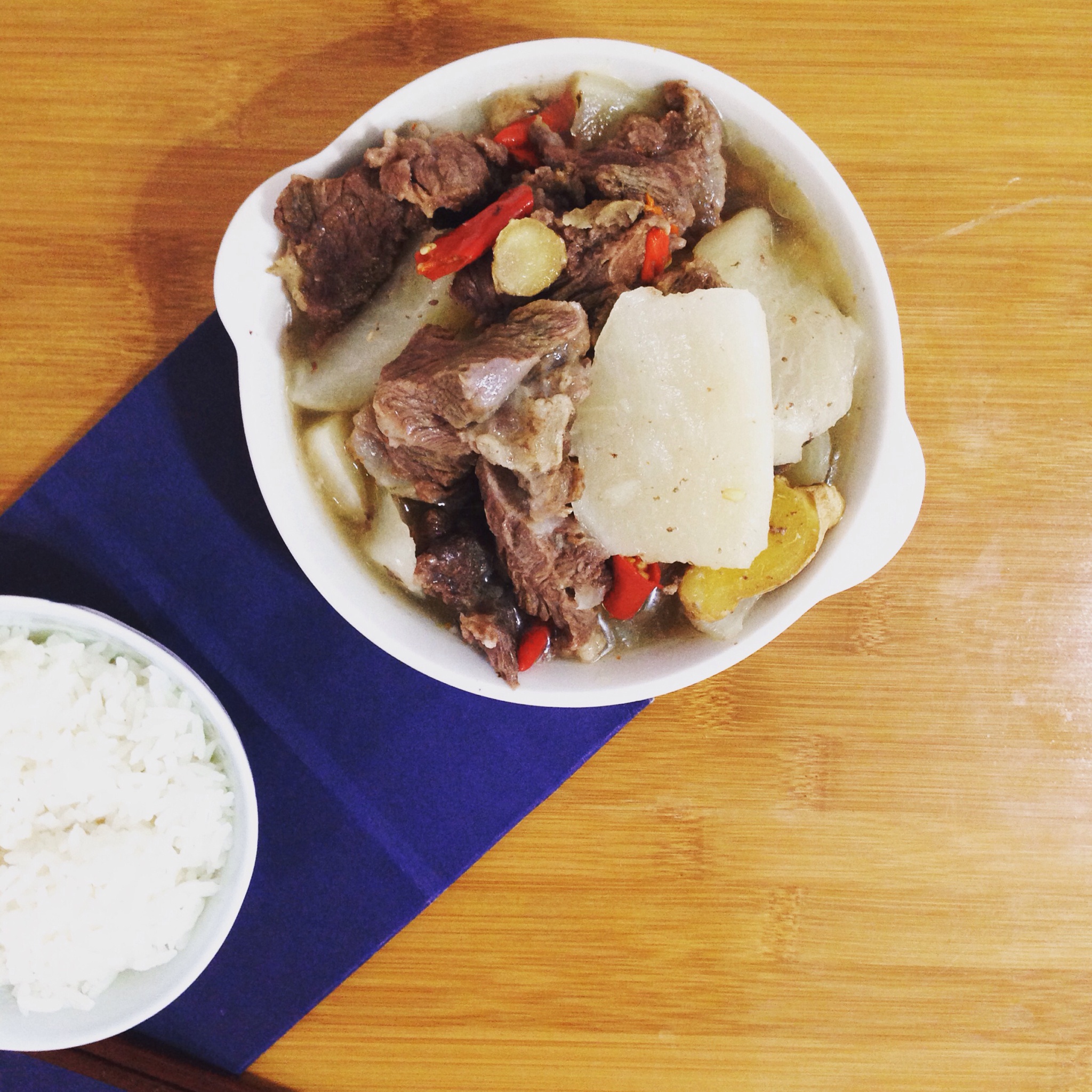牛肉炖萝卜
