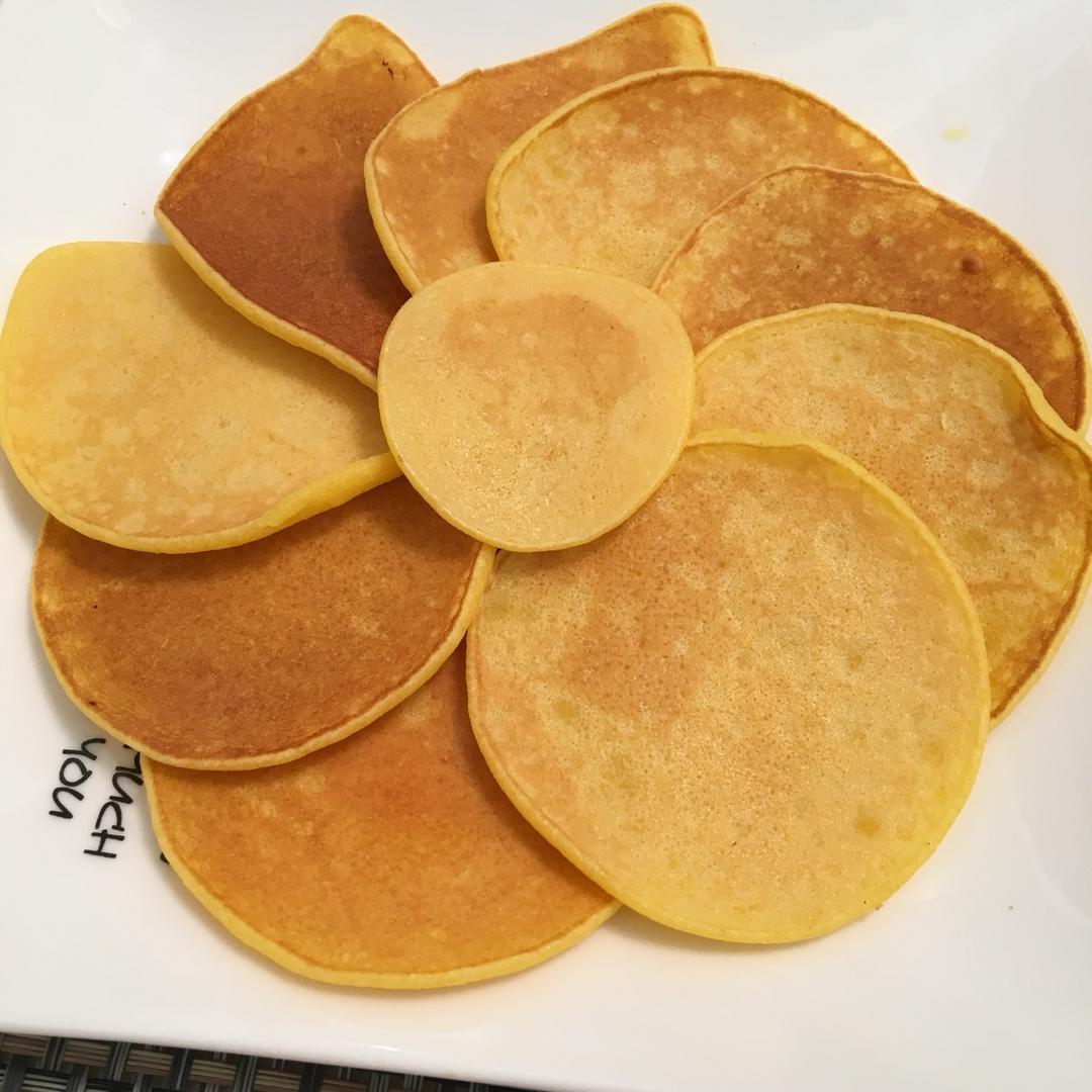 鸡蛋玉米饼（附松饼煎圆的方法）