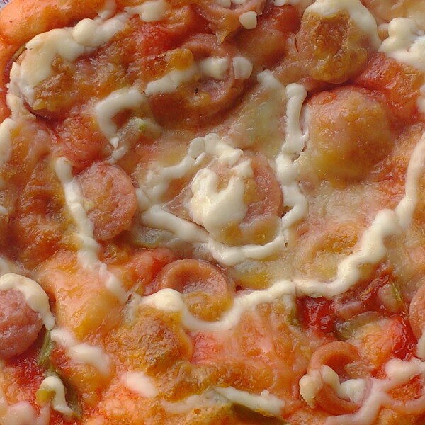 平底锅脆底香肠披萨
