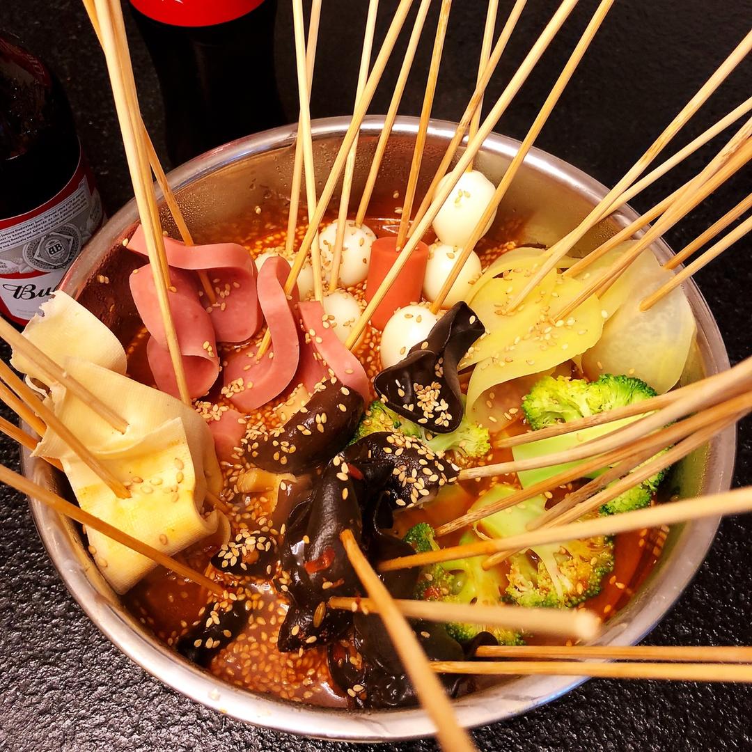 脏清清做的麻辣冷串串香