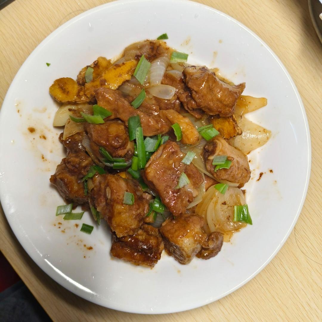 简单快手又撑场面的啫啫排骨