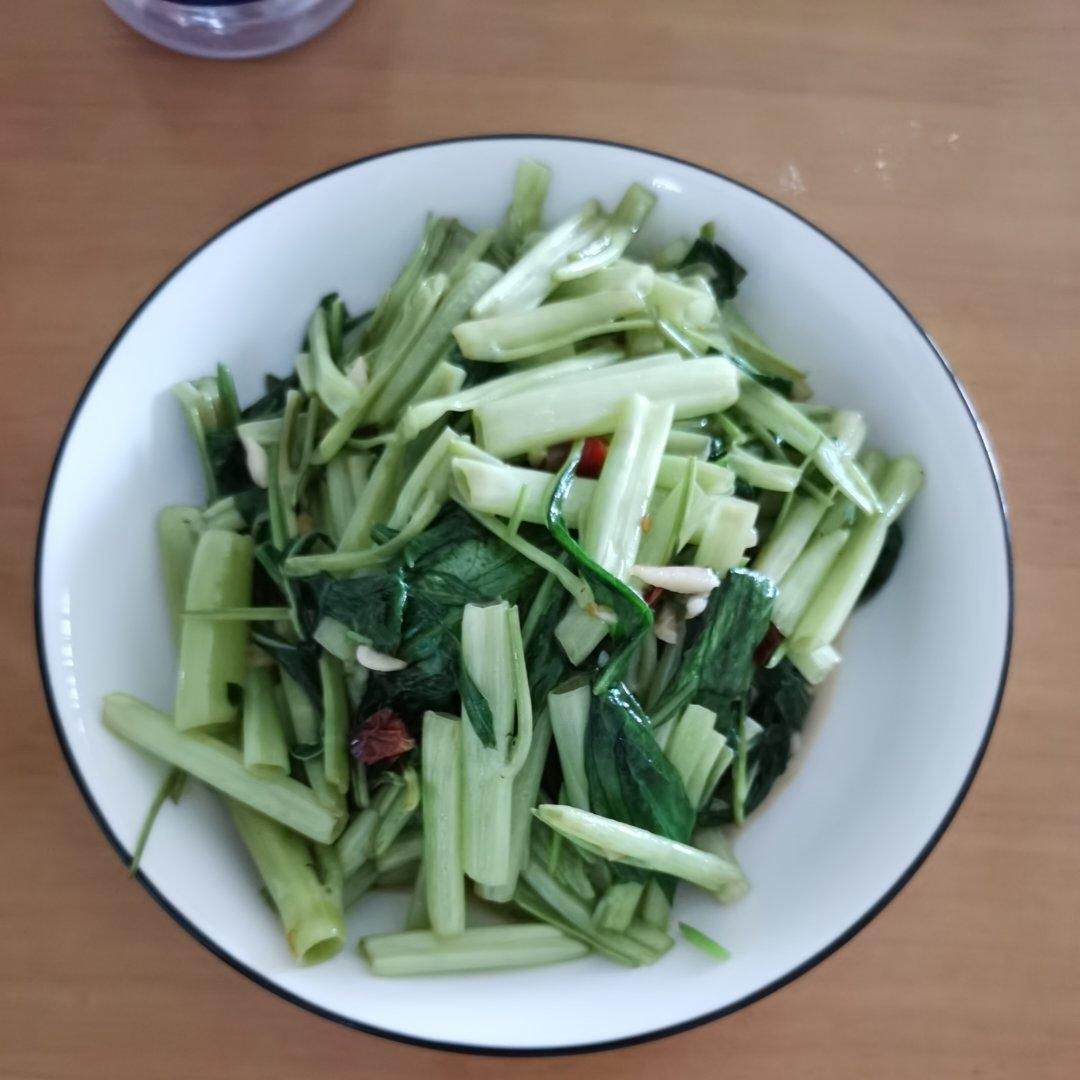 蒜炒空心菜