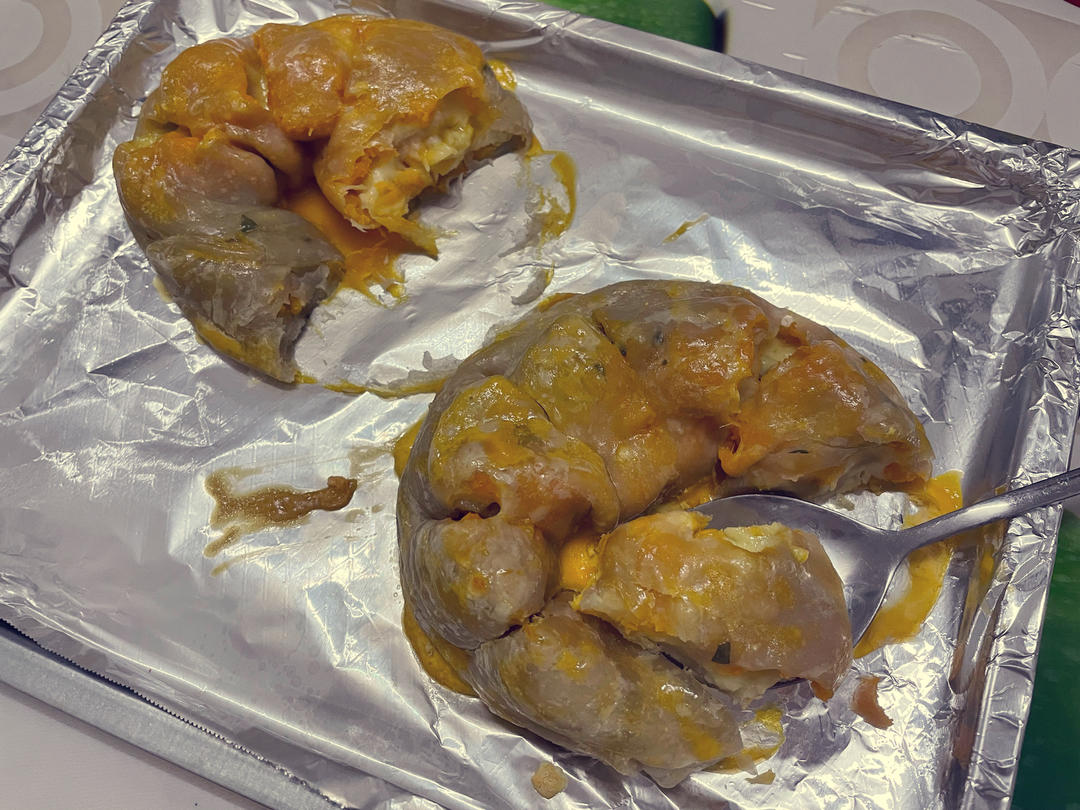手抓饼的花样吃法之一「手抓饼豆沙卷」
