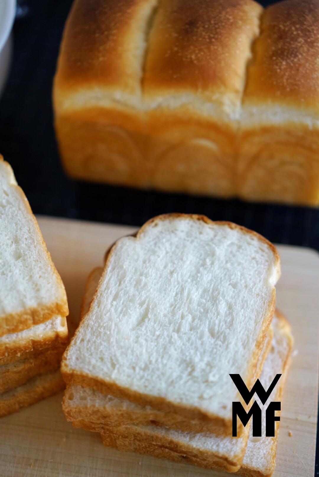 烫种酸奶蛋白吐司