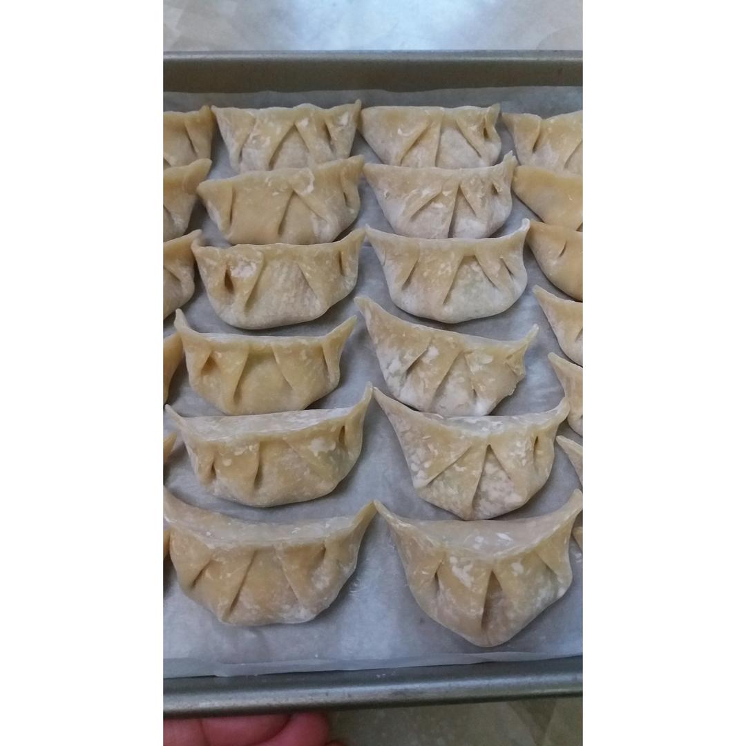 【免揉】皮薄筋道冻后不破的饺子皮