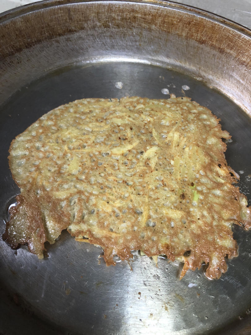 外酥里嫩的土豆丝饼