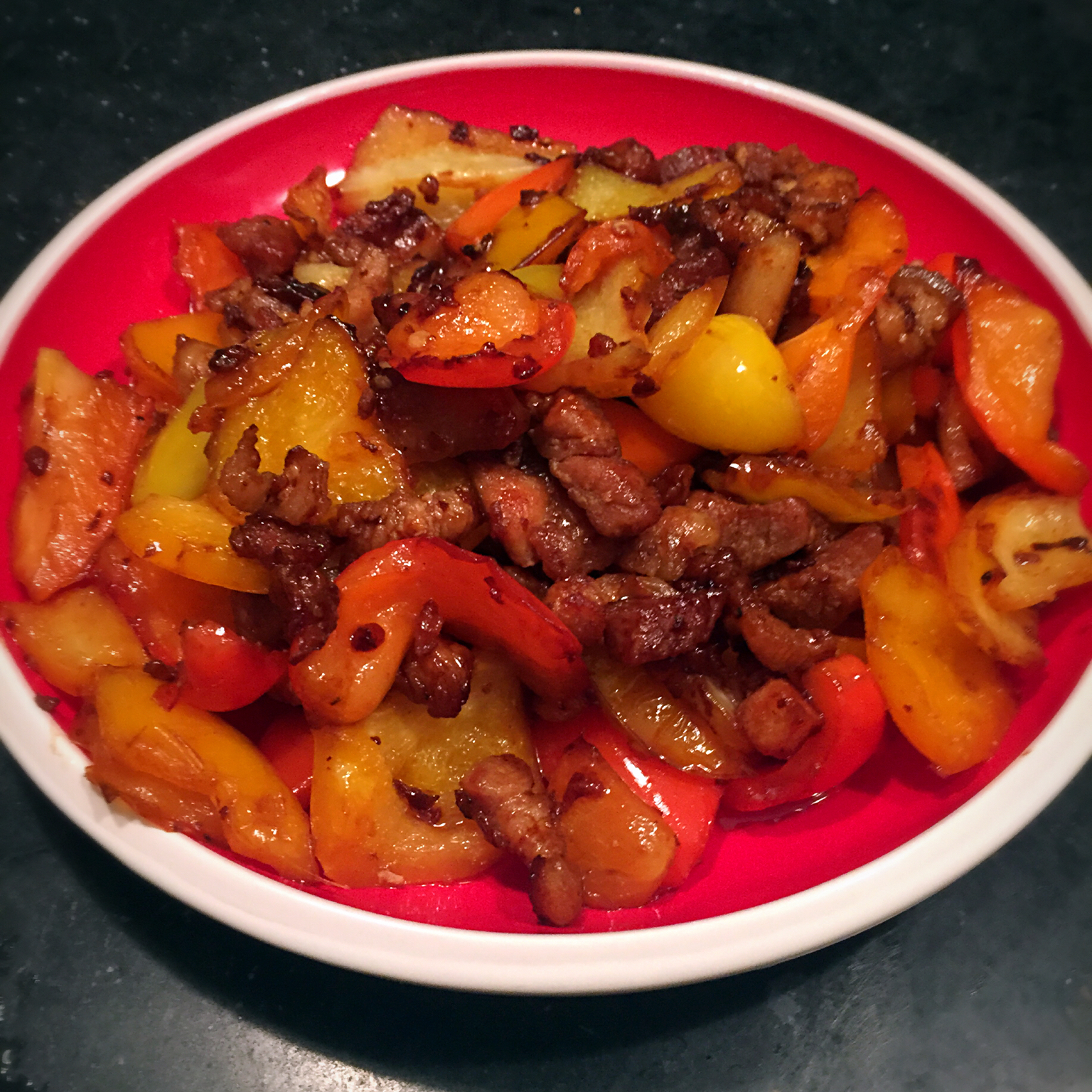 彩椒炒肉