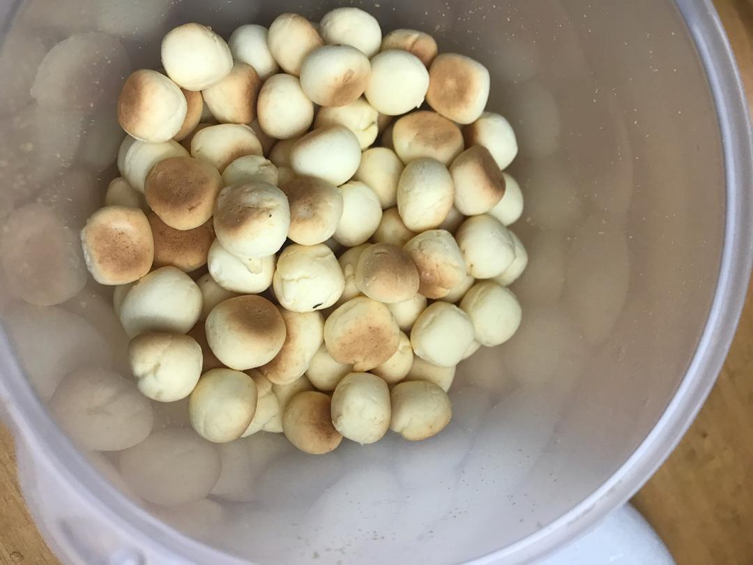 堪比旺仔小馒头