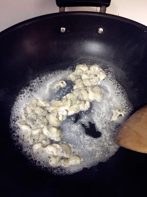 宝宝辅食：海蛎炖蛋的做法 步骤2