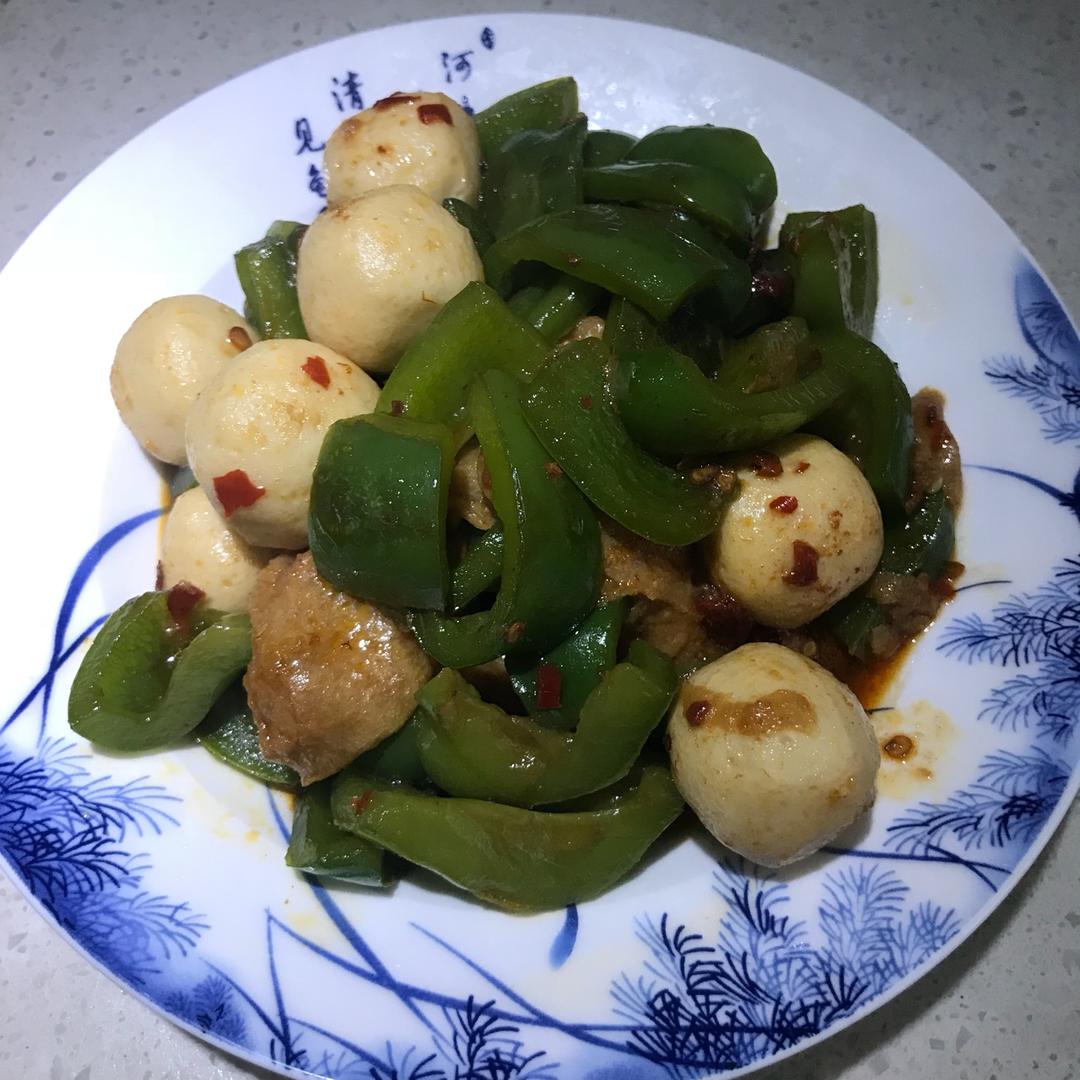 心音遥远做的鱼丸炒青椒