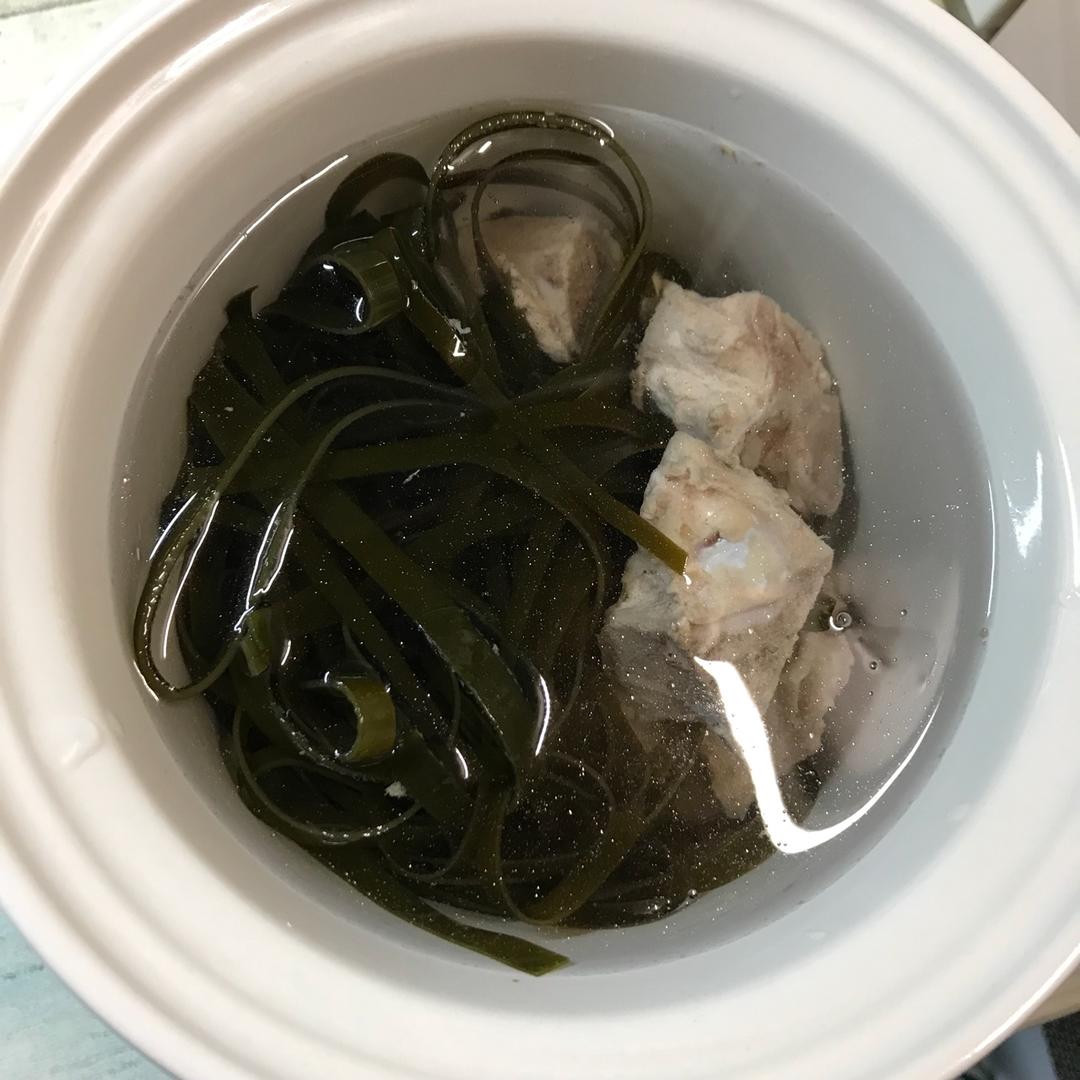 排骨海带汤