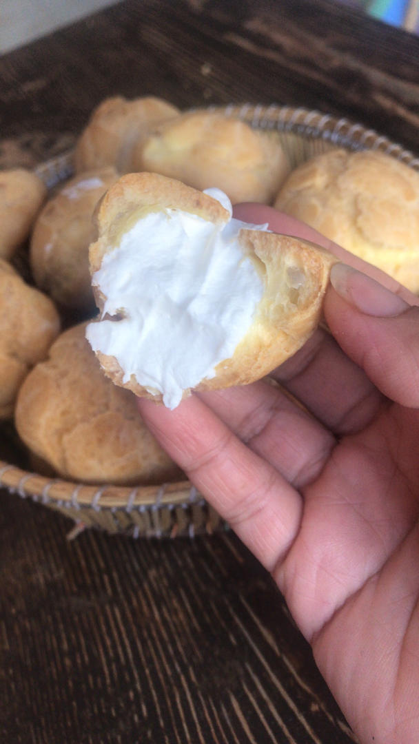 泡芙（超越面包店）