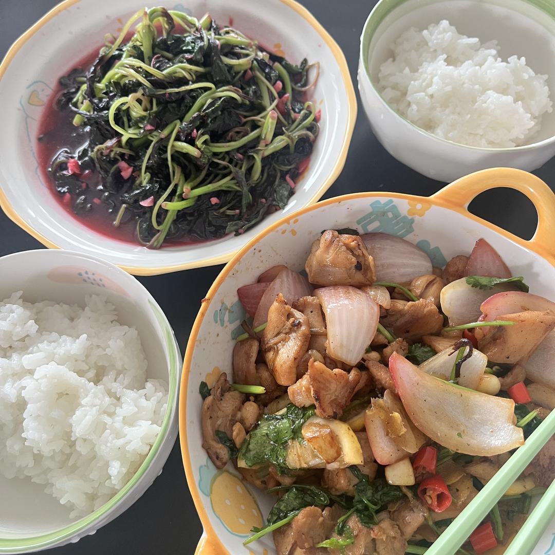 清炒红苋菜（简单菜也有窍门，一看就明白）