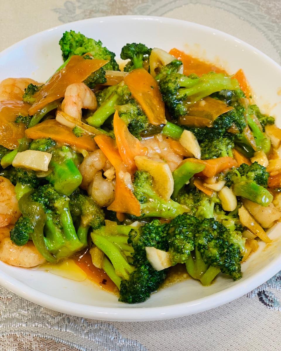 西兰花这样炒，我家的肉肉靠边站