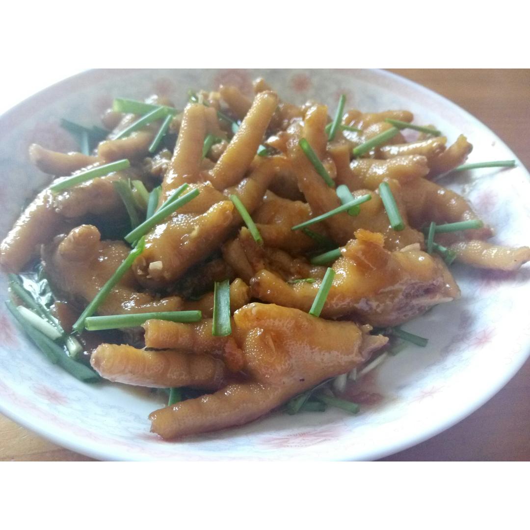 红烧鸡爪