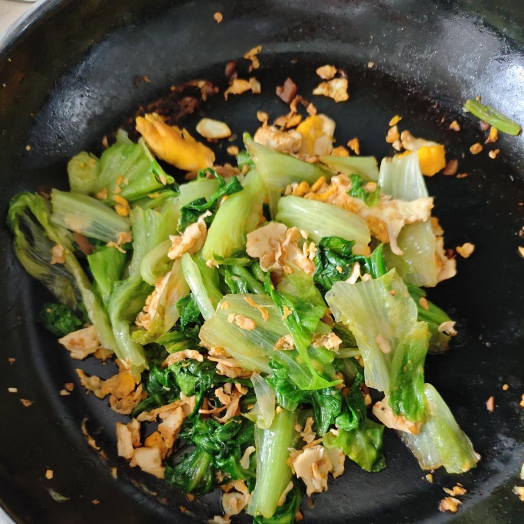 生菜炒鸡蛋很下饭🌶️
