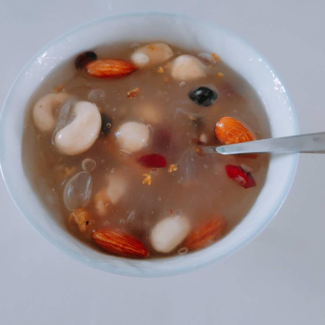 自制坚果藕粉羹（懒人营养早餐）
