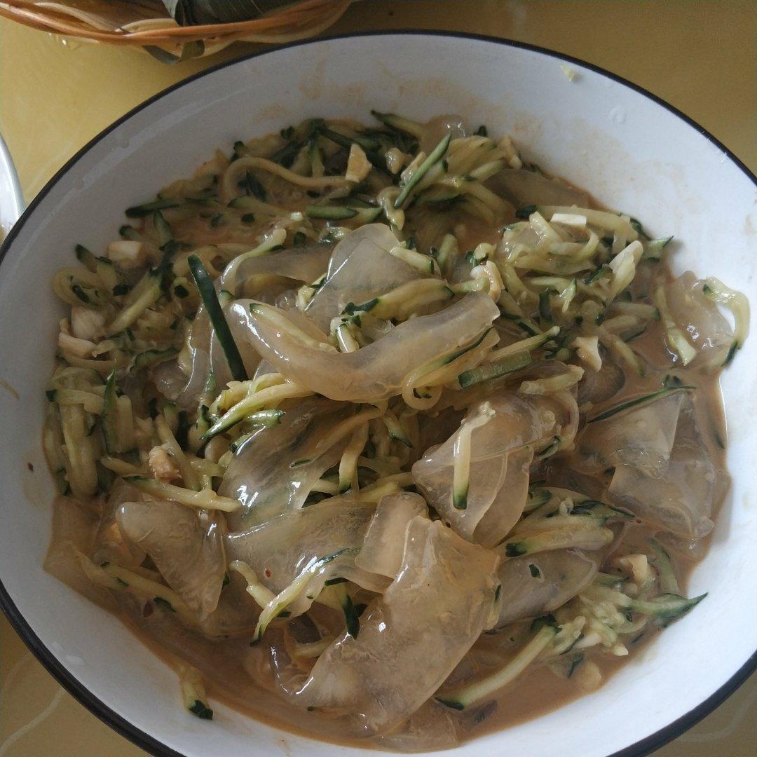 凉拌东北大拉皮