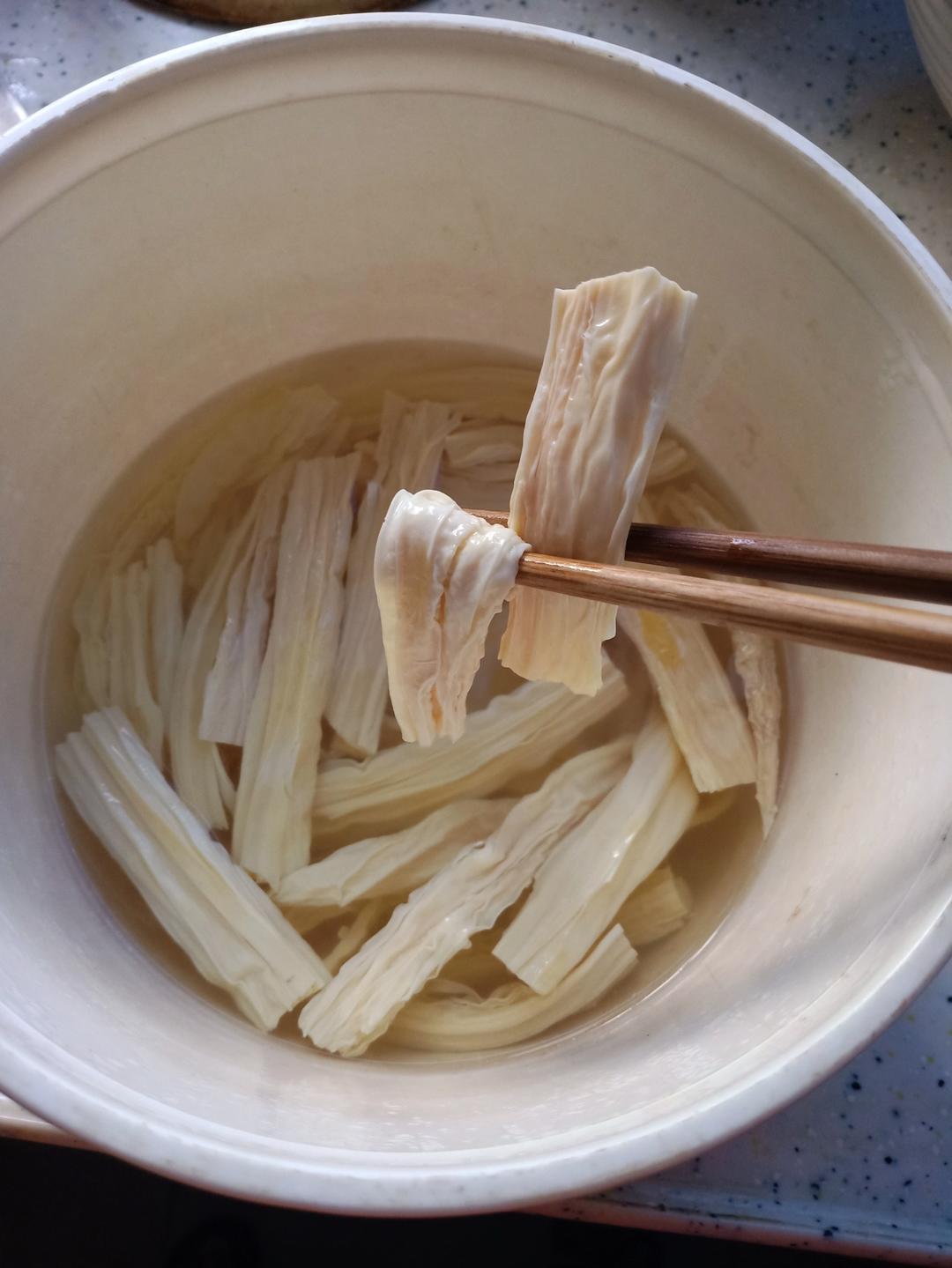 10分钟泡发腐竹，我不允许还有人不知道。