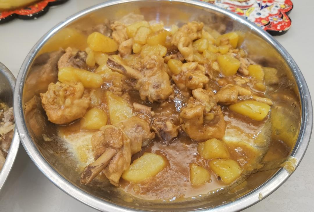 土豆焖鸡腿