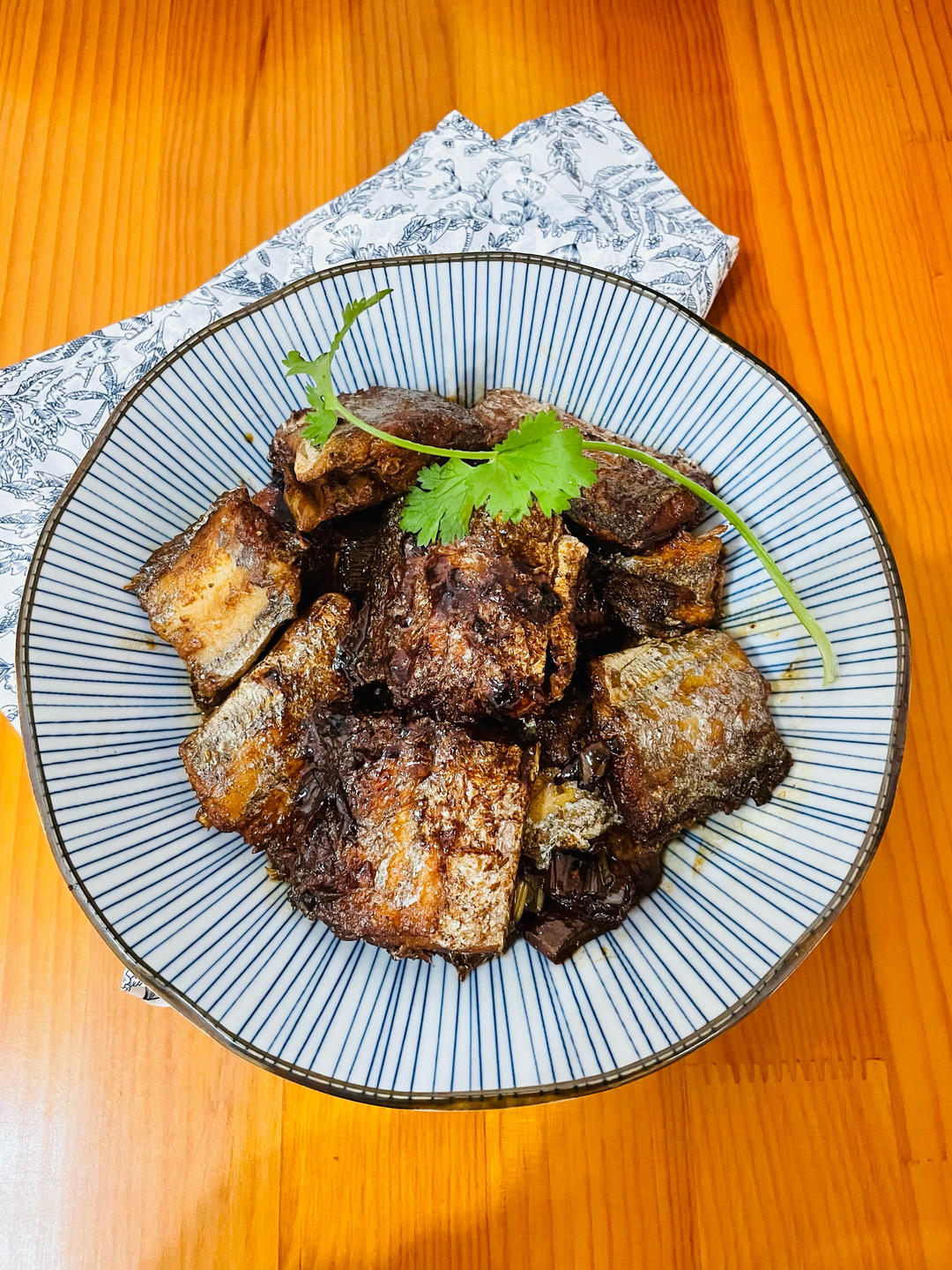 家常红烧带鱼