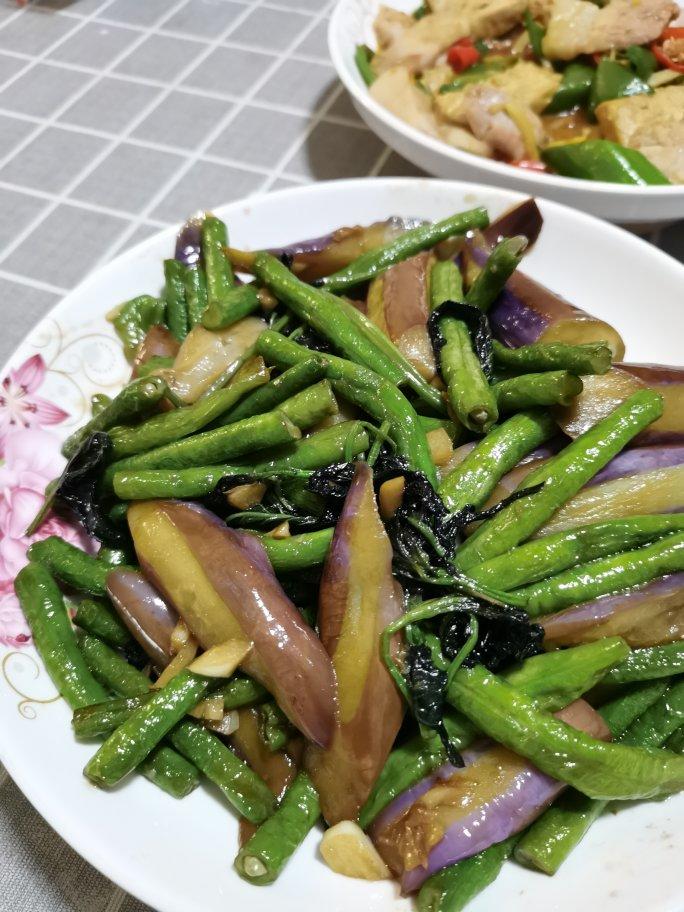 紫苏叶茄子炒豆角