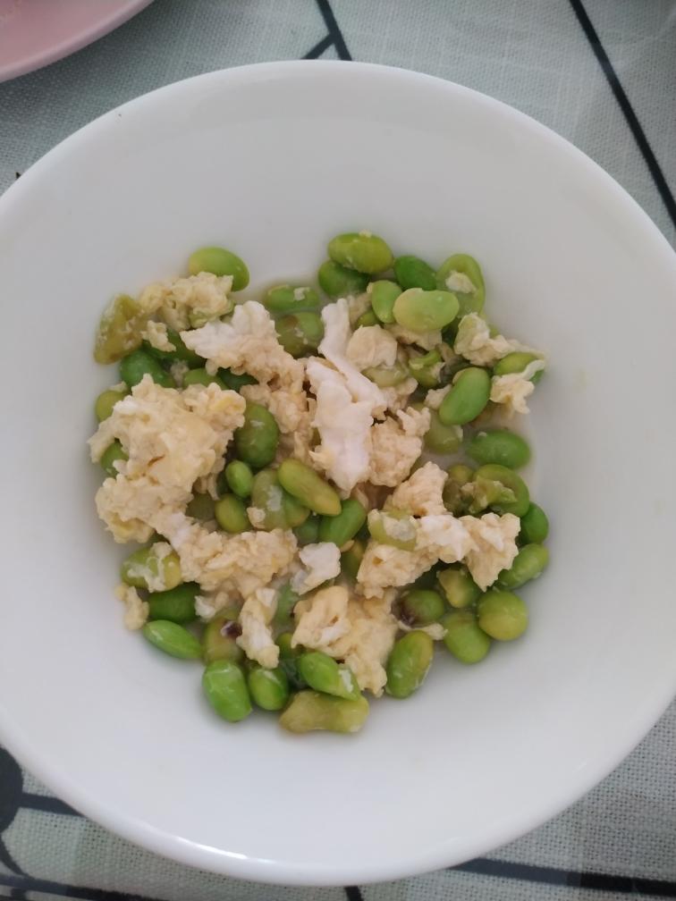 毛豆炒鸡蛋