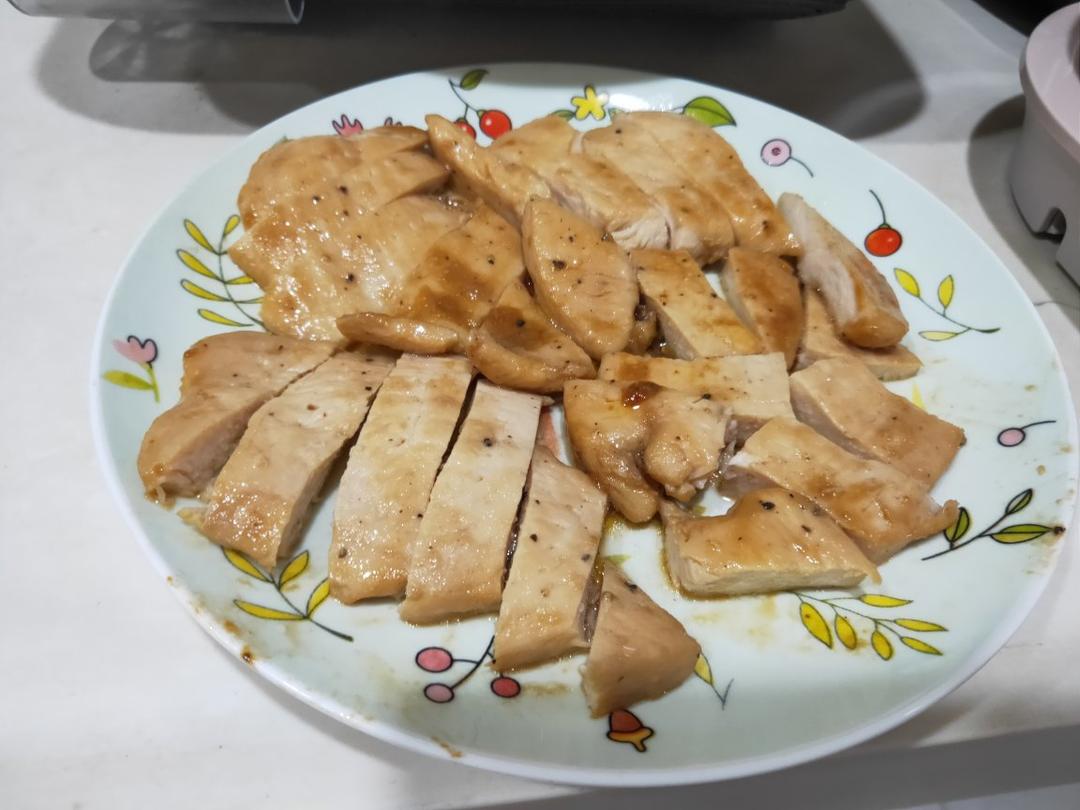 香煎嫩滑鸡胸肉