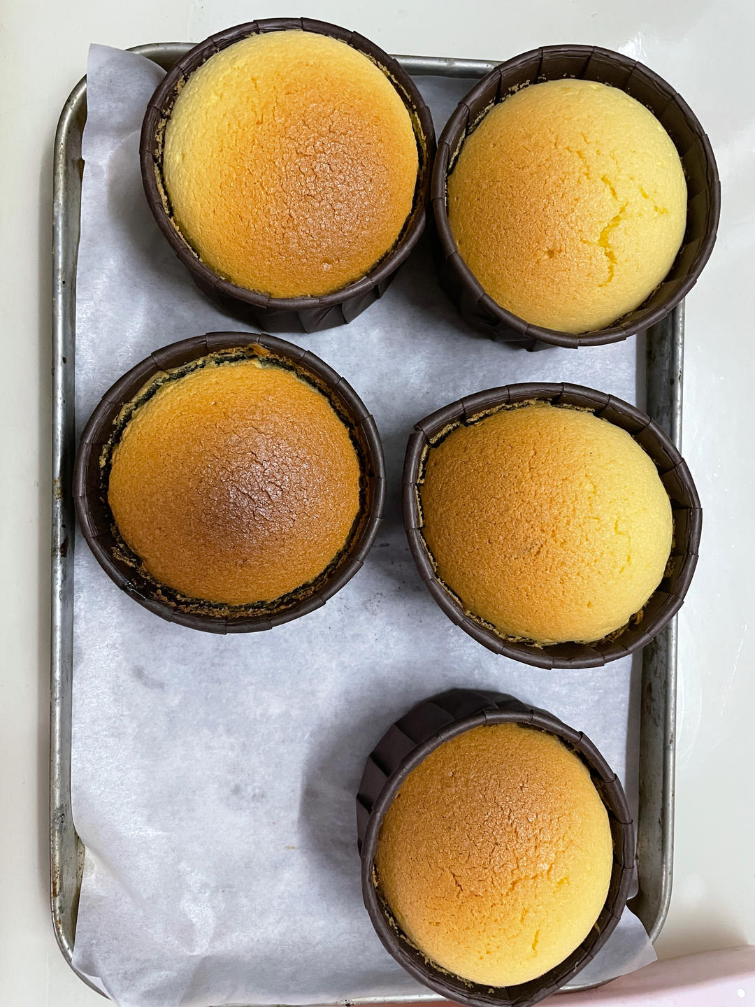 高颜值奶油纸杯蛋糕杯子蛋糕（附教程）