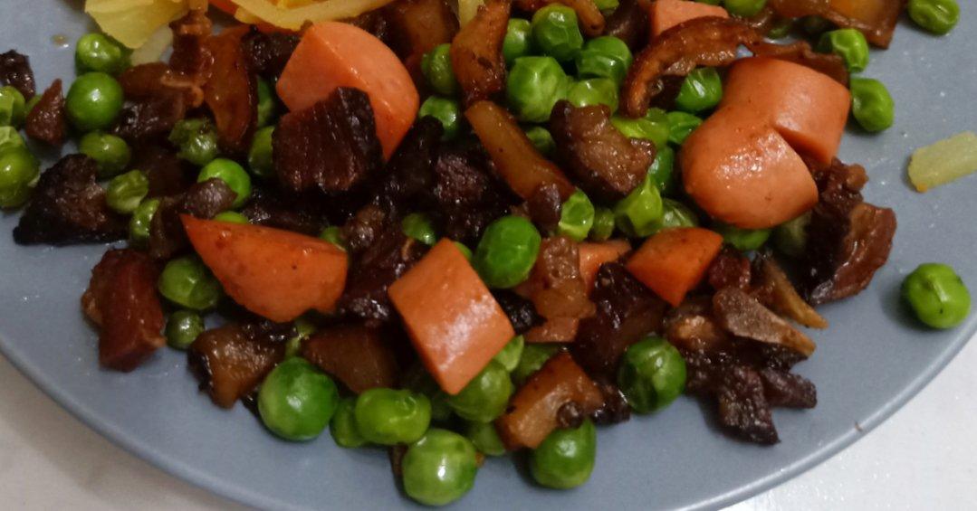 腊肉炒豌豆