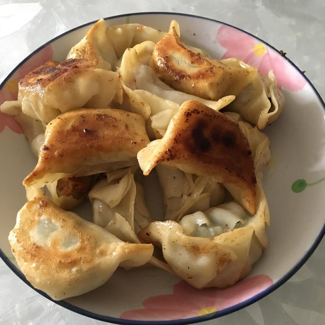 我是一份煎饺（生煎速冻饺）