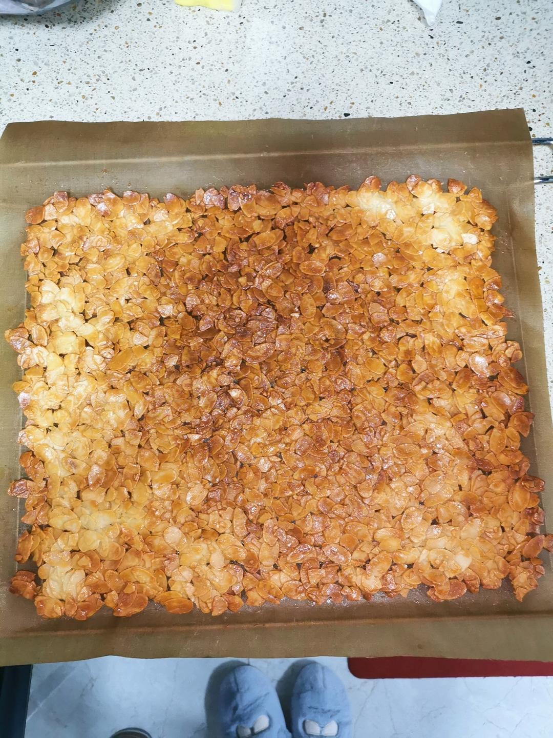 焦糖脆脆杏仁瓦片